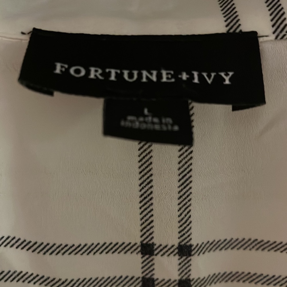 Shirt - Picture 3 of 4
